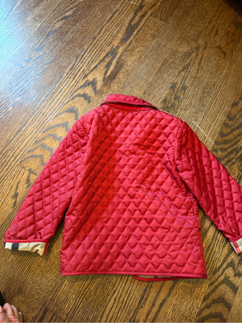 Burberry Red Quilted Kids Puffer Jacket - Picture 10 of 11
